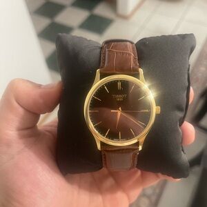 Tissot Excellence - 18k Yellow Gold - 40 MM